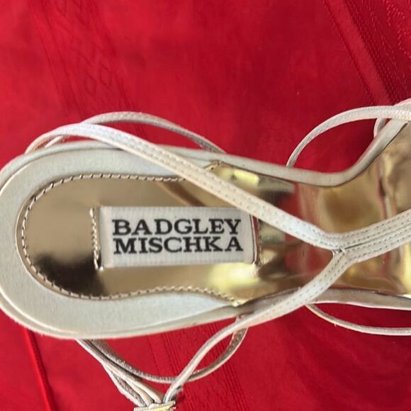 Badgley Mischka Cream Strappy Heels for Formal Elegance-Gold Heel-Size 10 - Picture 2 of 9